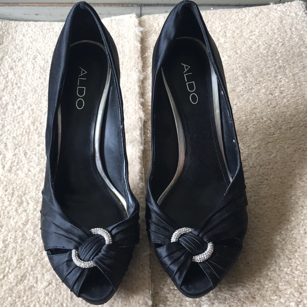 Black heel